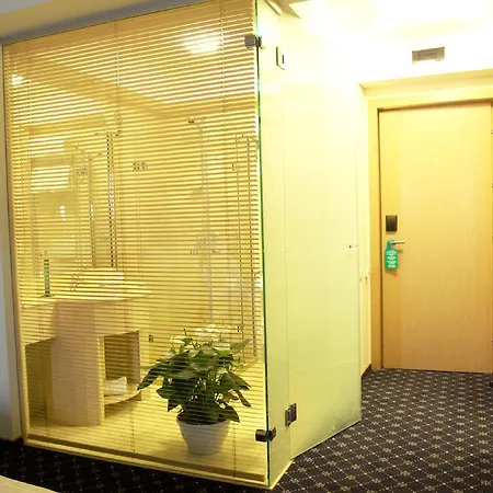 Hotell Marshal 3*