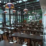 Marshal بوخارست