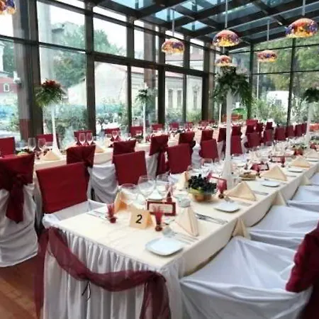 Otel Marshal Bükreş